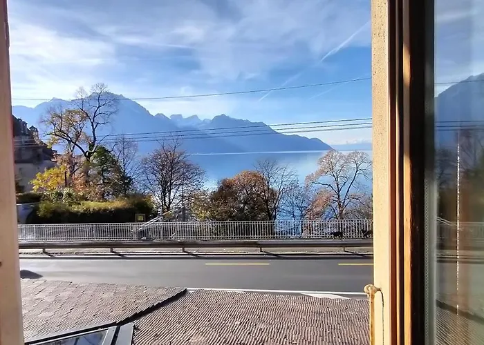 Castle View By Mk Hotel *