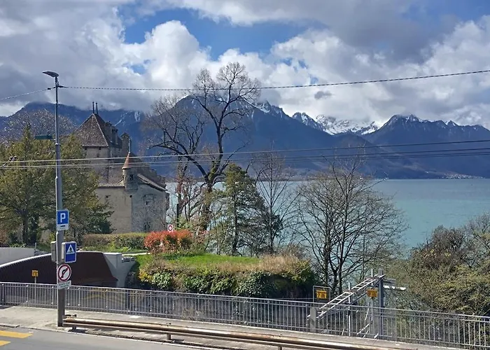 Castle View By Mk Hotel